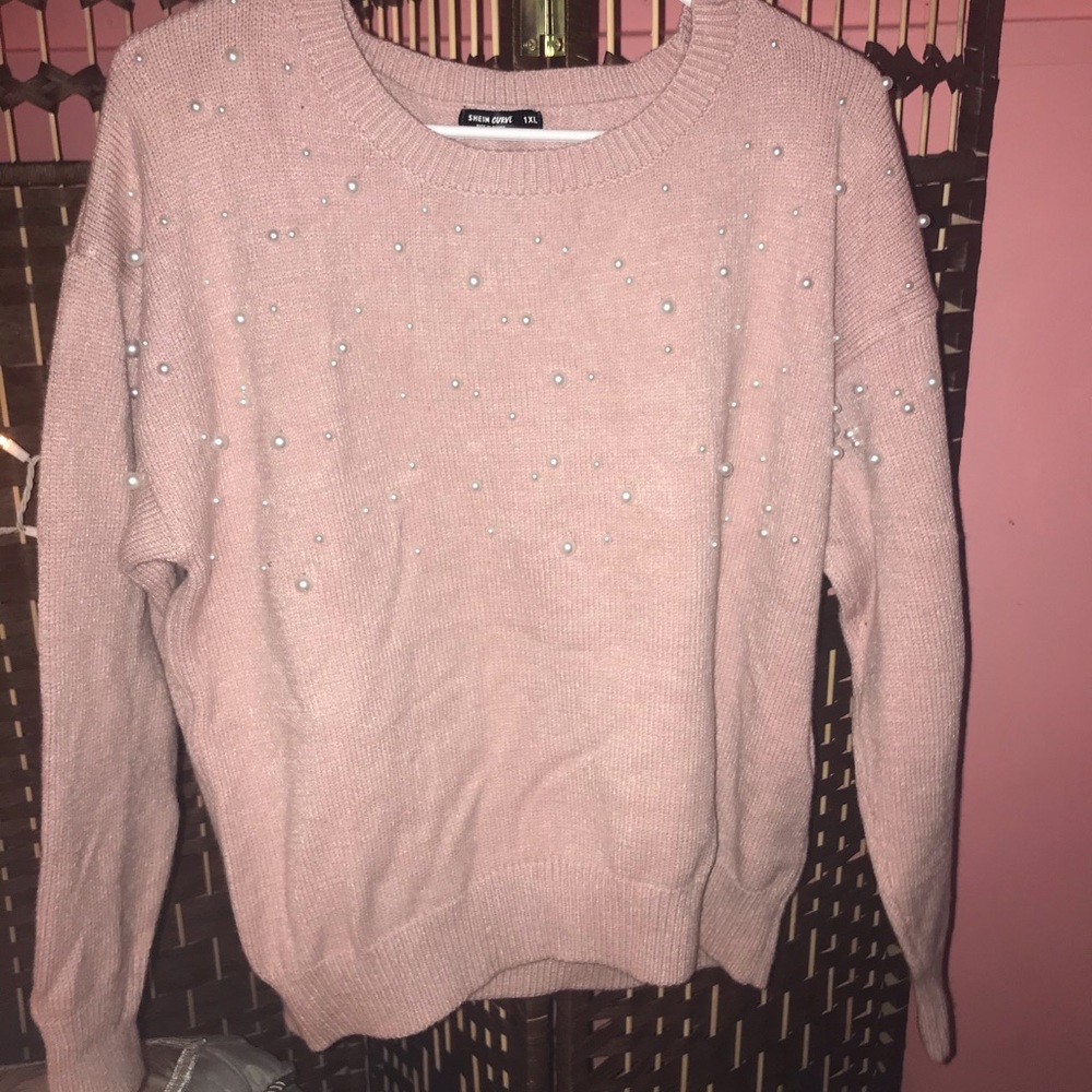 SHEIN CURVE light pink sweater with pearls